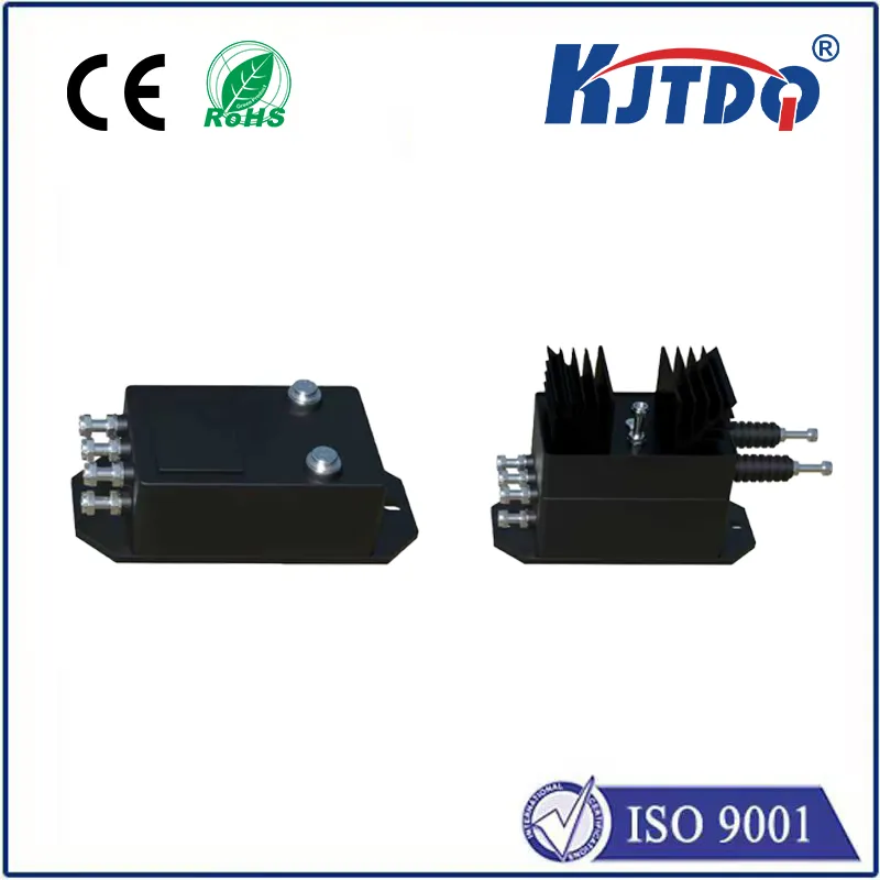 霍尔电压传感器